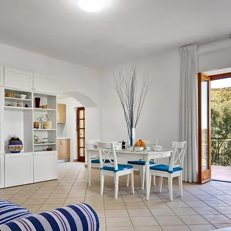 Sleeps 7 Wifi * Nerano